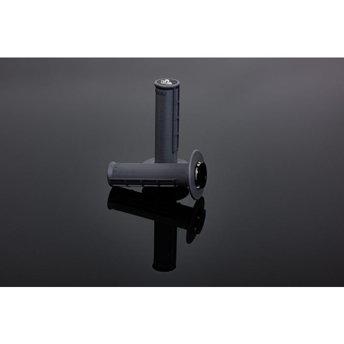 Renthal MX Original Lock-On Grips - Medium (Half Waffle) für Motocross und Enduro Motorräder, ergonomische Gummigriffe mit Half Waffle Design für verbesserten Grip und Komfort, perfekte Wahl für Fahrer, die Kontrolle und Halt bei langen Fahrten benötigen
