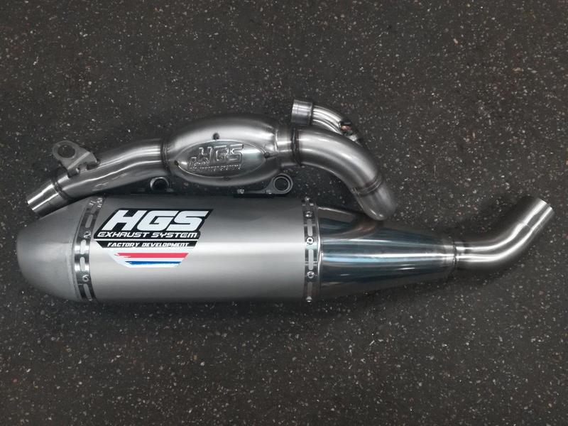 "Komplettabgasanlage von HGS für KTM SXF 250 Modelle 2019-2022, hochleistungsfähiger Auspuff mit optimierter Leistung und passgenauer Montage."